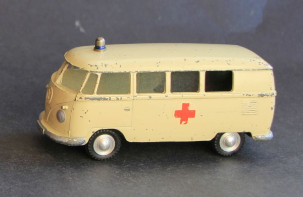 Märklin Volkswagen T1 Bus Krankenwagen 1960 Metallmodell (1454)